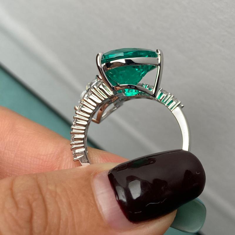 Primiana  2025 Hot Sale Special Design 18K 11×12mm 4.69ct Heart  Shape Rings Lab Emerald And 2.8CT Diamond Girlfriend Gift